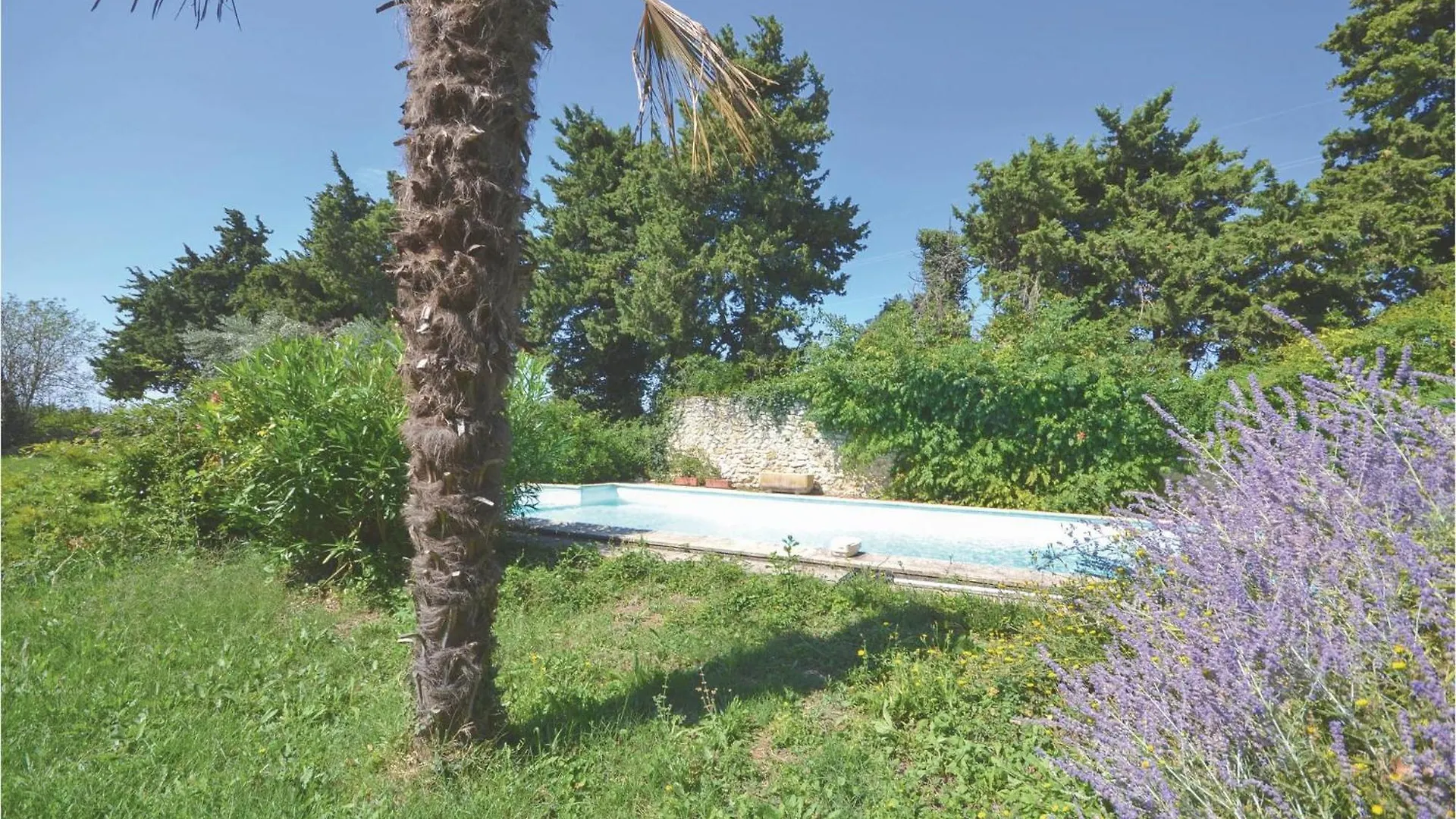 Holiday home Cozy Home In Valreas With Wifi