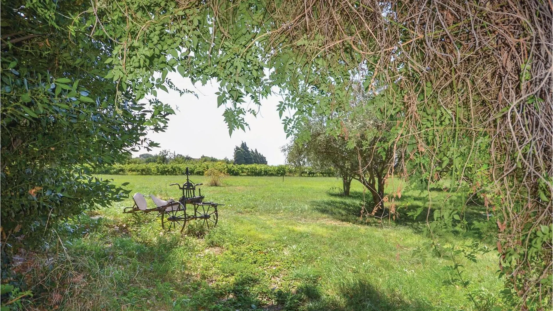 Cozy Home In Valreas With Wifi France